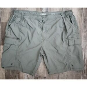 Coleman Cargo Shorts Mens XXL Green Outdoor Hiking Fishing Nylon Lightweight